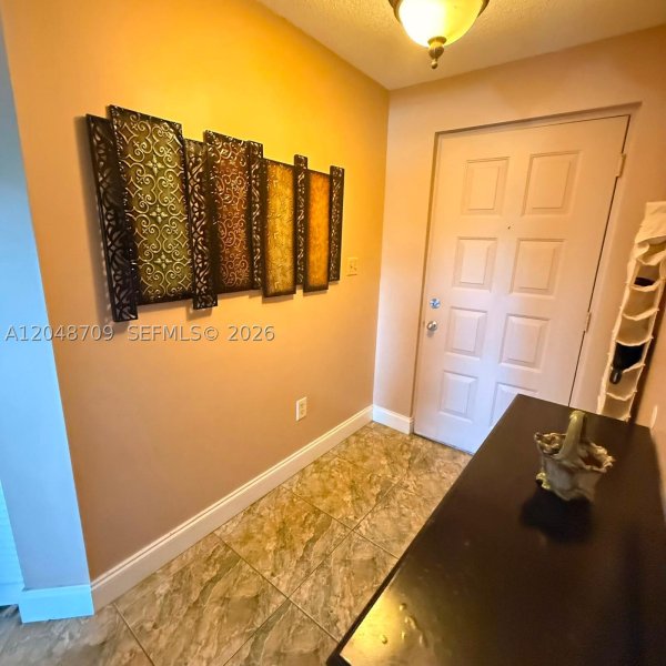 Apartment for rent at Le Frontenac 206