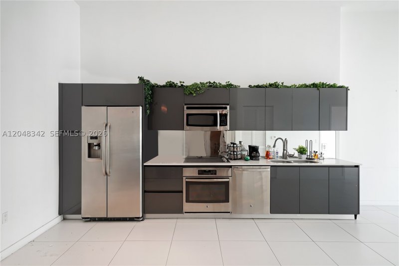 Property photo # 8