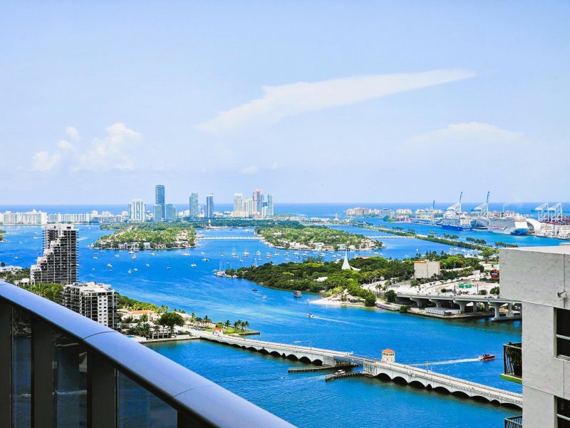 Condo for sale at Aria on The Bay Apt 3508