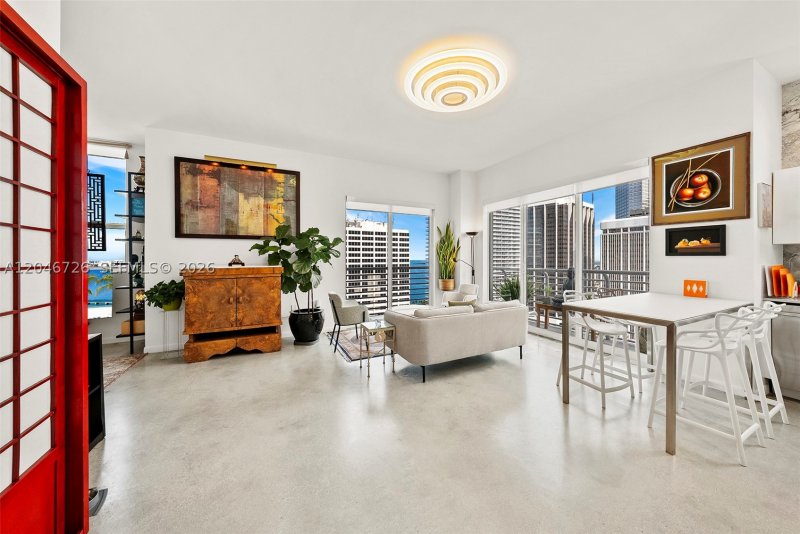 Loft Downtown II Apt #2702