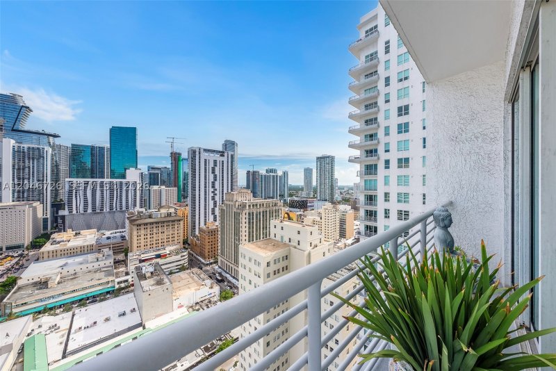 Comprar apartamento no Loft Downtown II 2702