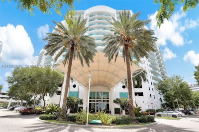 360 Condominium West Apt #610