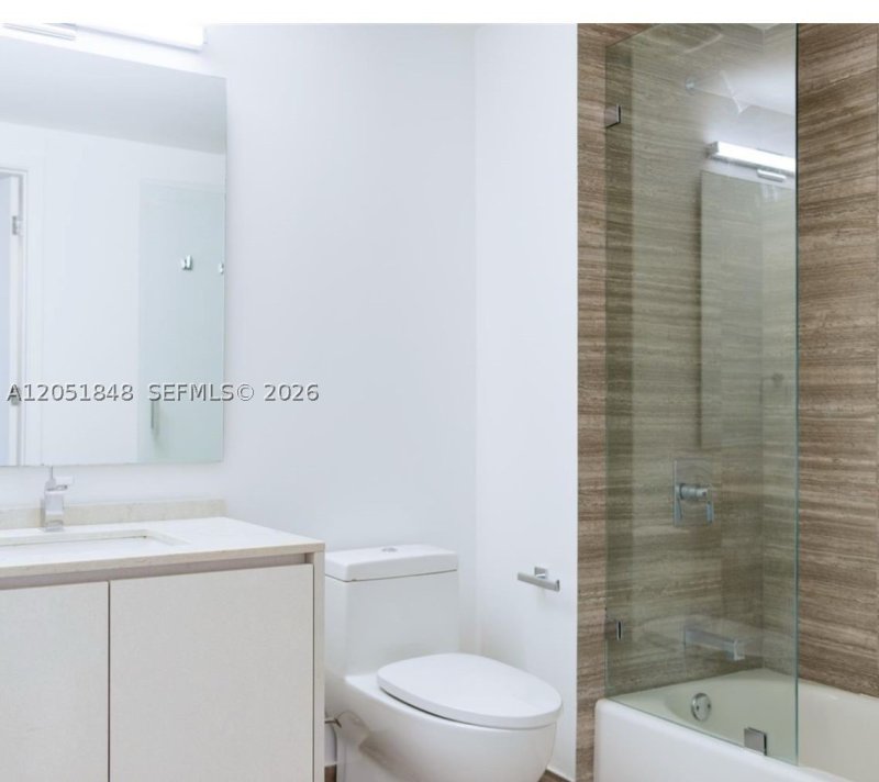 Apartment for rent at 1010 Brickell 3210
