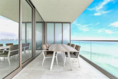 Residences by Armani / Casa Apt #3901