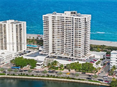 Club Atlantis Apt #1002
