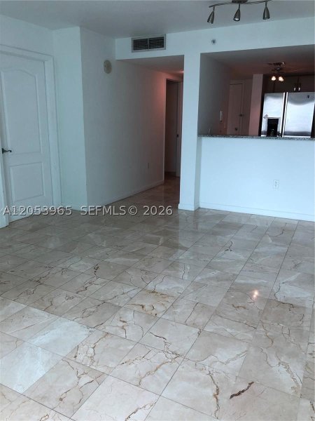 Apartment for rent at Skyline On Brickell 1611