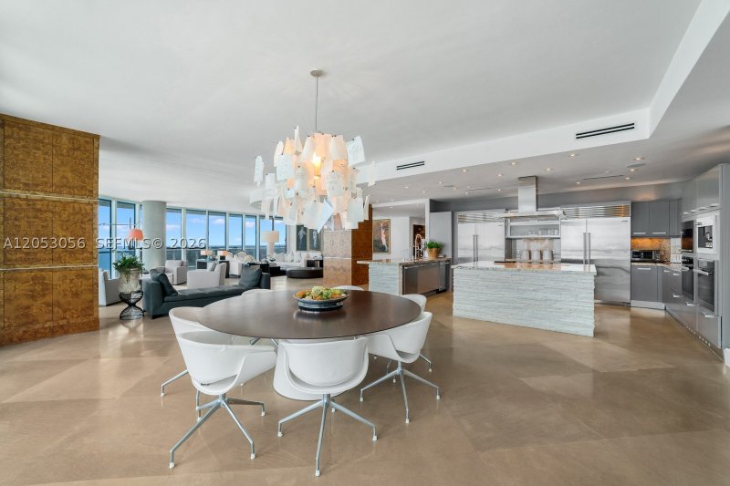 Comprar apartamento en Continuum I South 2905