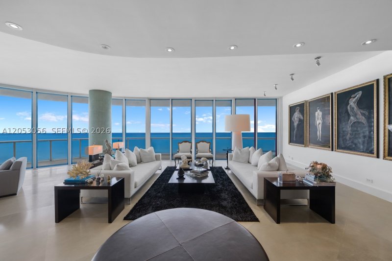 Comprar apartamento en Continuum I South 2905