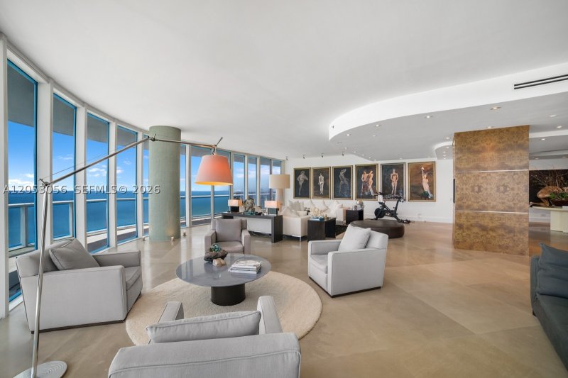 Comprar apartamento en Continuum I South 2905