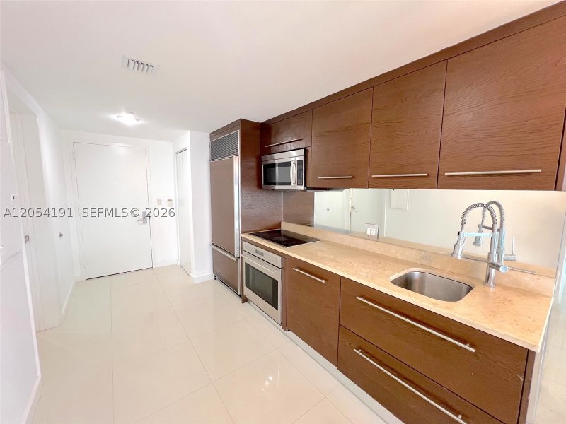 Comprar apartamento en Icon Brickell Tower II 4208