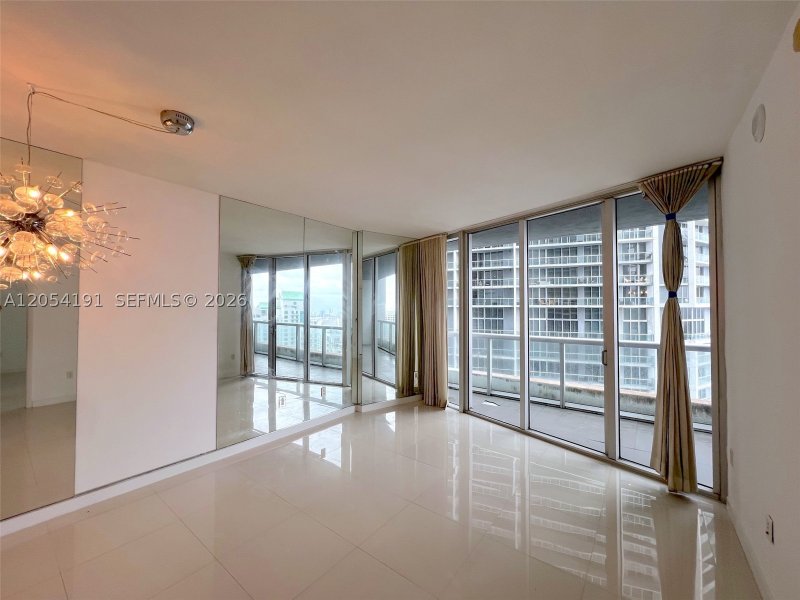 Comprar apartamento en Icon Brickell Tower II 4208