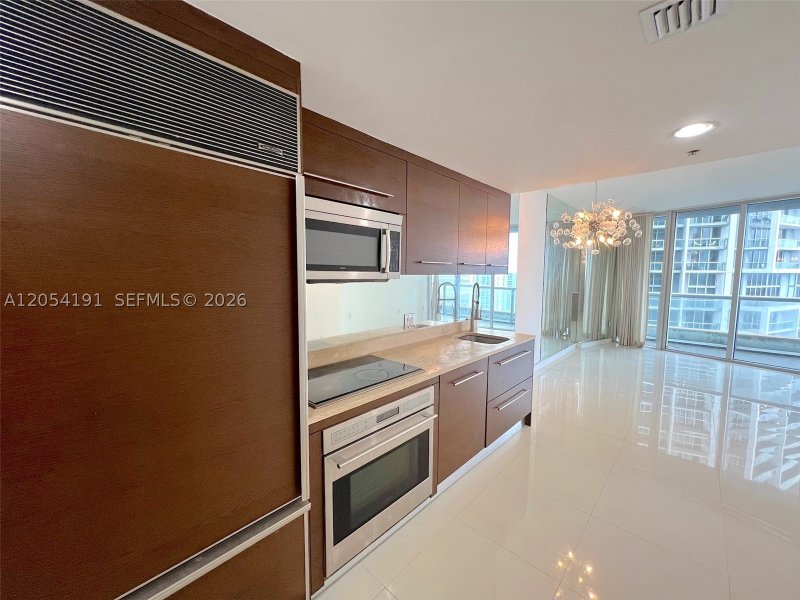 Comprar apartamento en Icon Brickell Tower II 4208