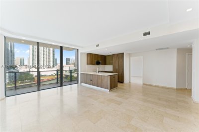 Brickell City Centre Rise Apt #712
