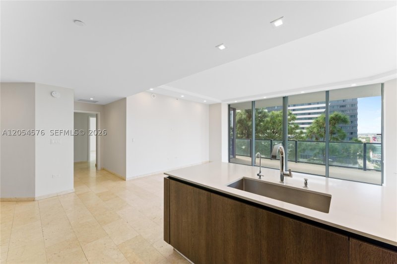 Apartment for rent at Brickell City Centre Rise 712