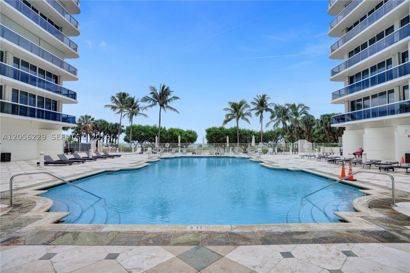 Condo for sale at Solimar N5-G