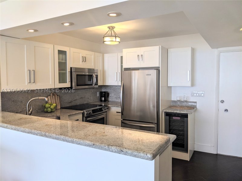 Apartment for rent at Island Terrace 8K