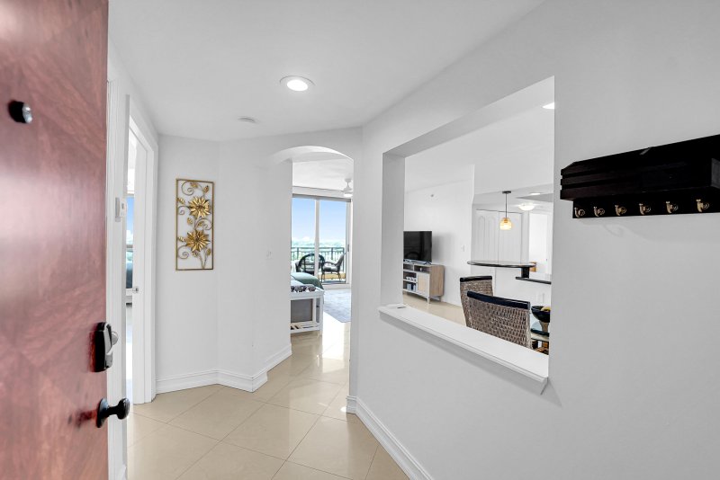 Condo for sale at Waverly Las Olas 1410