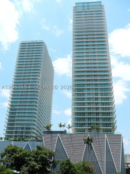 Property photo # 0