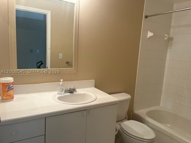 Alquiler de apartamento en Douglas Grand 620