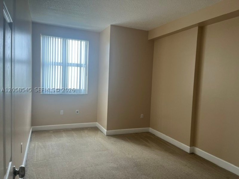Alquiler de apartamento en Douglas Grand 620