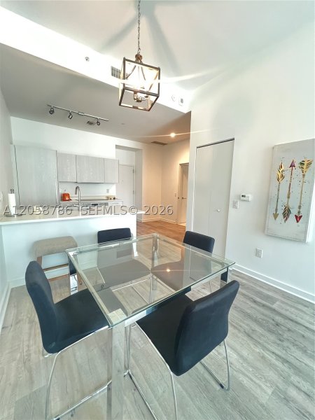 Aluguel de apartamento no Paraiso Bayviews 202