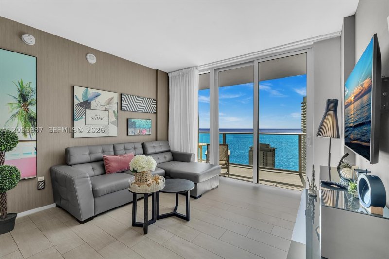 Condo for sale at Hyde Beach House R3305
