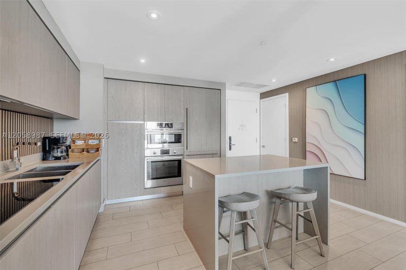 Condo for sale at Hyde Beach House R3305
