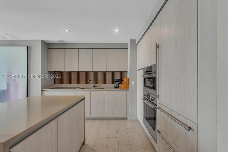 Condo for sale at Hyde Beach House R3305