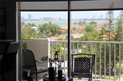 Island Place At North Bay Apt #6L