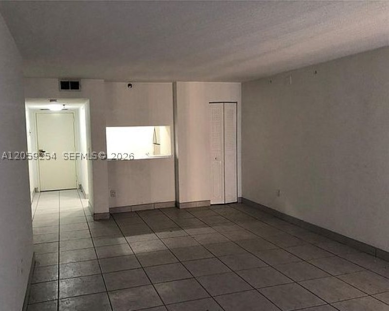 Condo for sale at The Venetia 20E