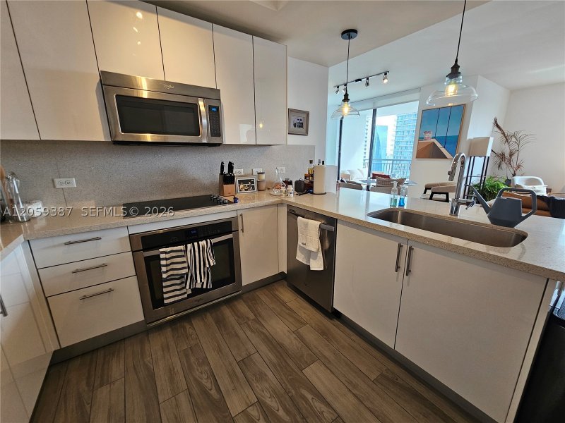 Comprar apartamento no Nine at Mary Brickell Village 3004