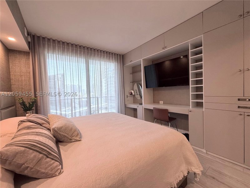 Aluguel de apartamento no Brickell Heights East 1401