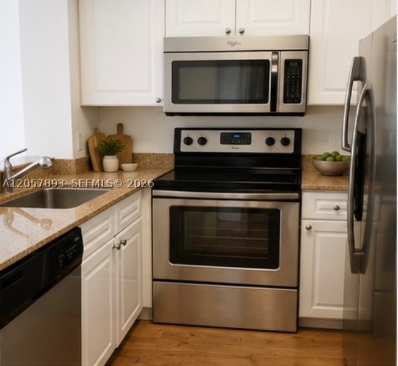 Comprar apartamento no Sunset Harbour South 1109