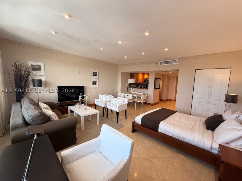 Apartment for rent at Oceania 1 1631