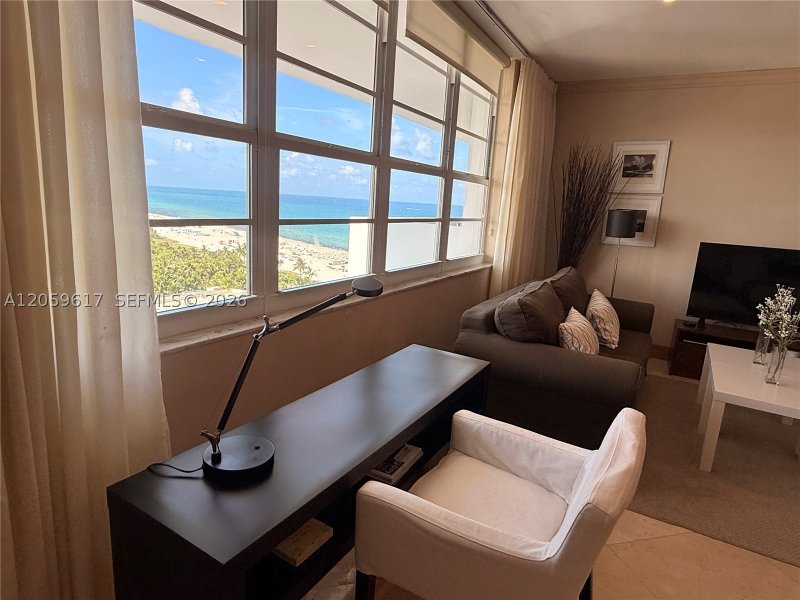 Apartment for rent at Oceania 1 1631