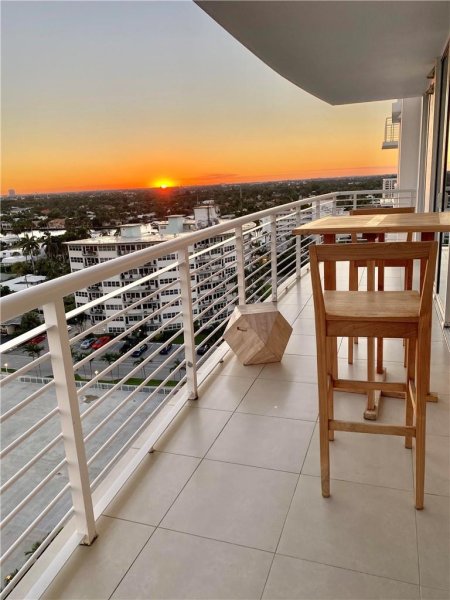 Condo for sale at Sapphire Condo 1106S