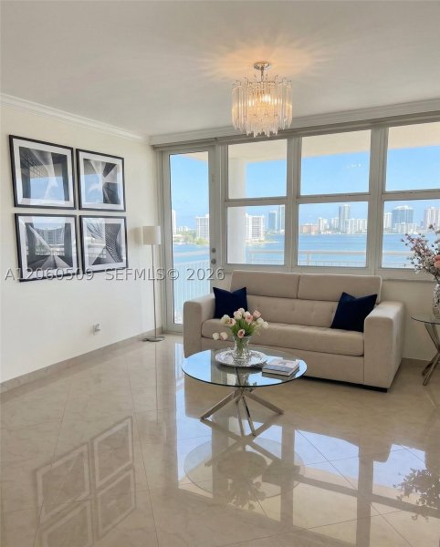 Apartment for rent at Winston Towers 1517