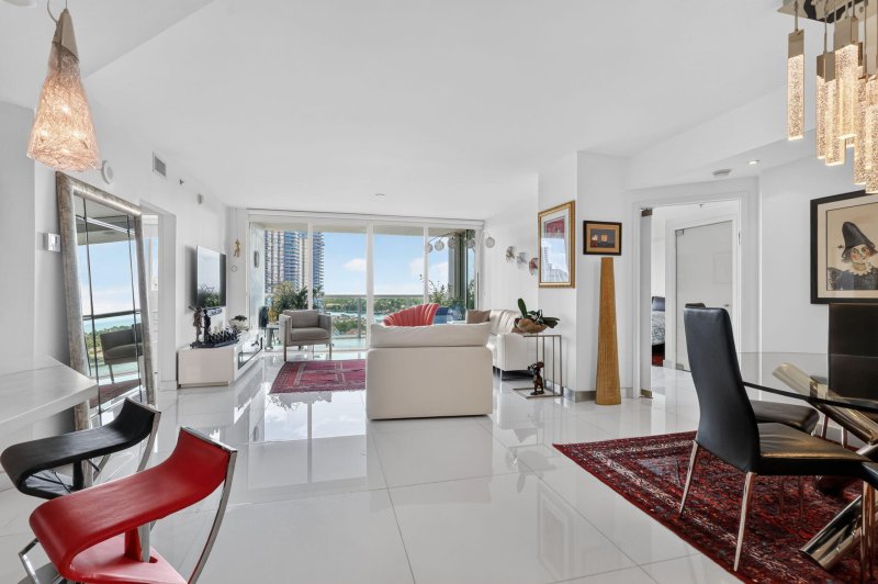 Comprar apartamento en The Parc at Turnberry Isle 921