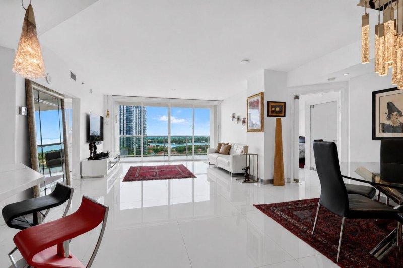 Comprar apartamento en The Parc at Turnberry Isle 921