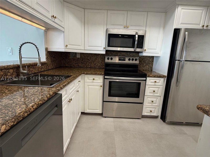 Apartment for rent at The Venetia TS D