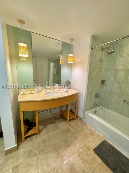 Condo for sale at M Residence Le Meridian 2006