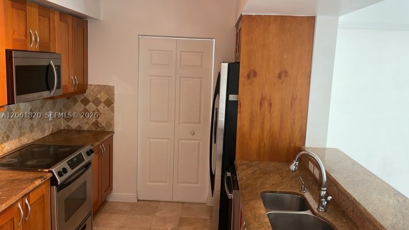 Condo for sale at Duo Condo 1605E
