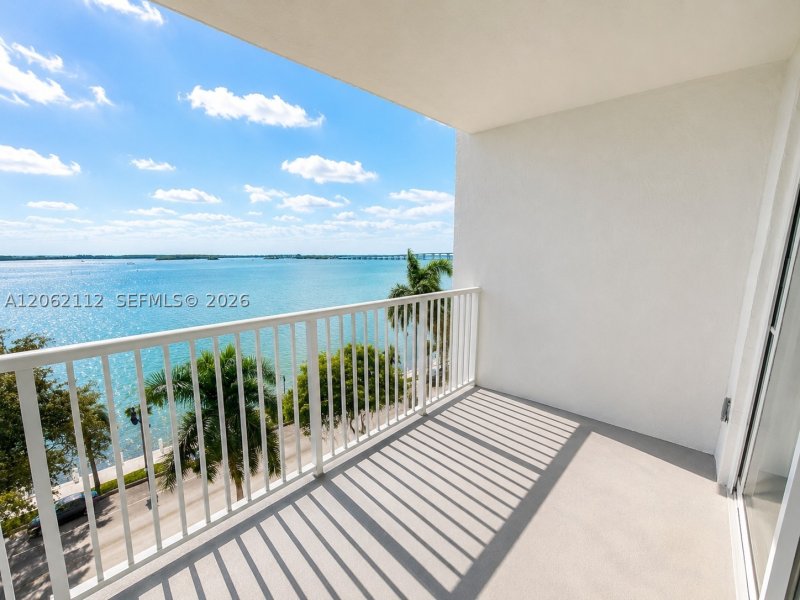 Bayshore Place Apt #702E