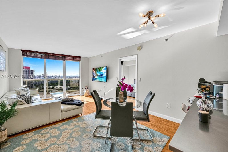 Comprar apartamento no Beach Club One 2709