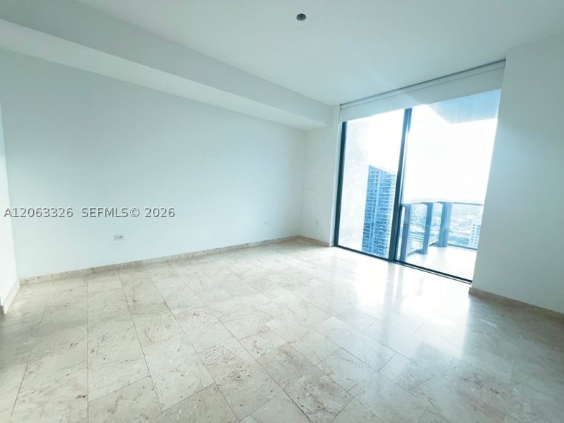 Comprar apartamento no Brickell City Centre Reach 3810