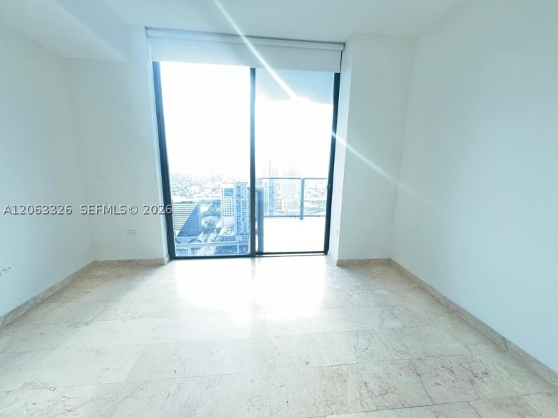 Comprar apartamento no Brickell City Centre Reach 3810