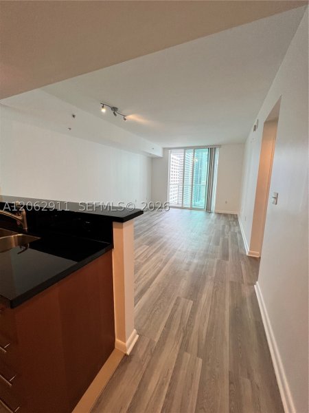Condo for sale at Vizcayne Everglades On The Bay 2609