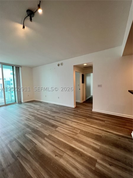 Condo for sale at Vizcayne Everglades On The Bay 2609