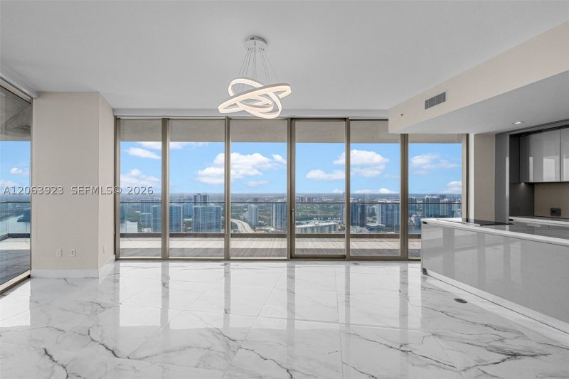Condo for sale at Residences by Armani / Casa 3605