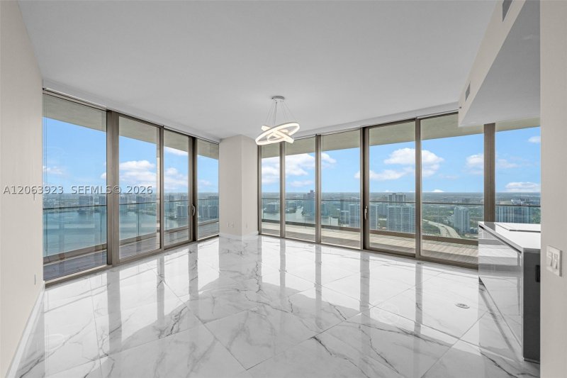 Condo for sale at Residences by Armani / Casa 3605